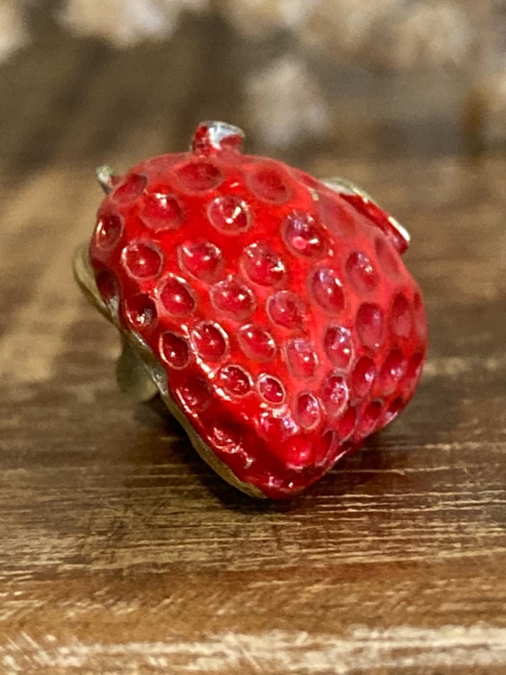 Vintage Ballou Small Red Strawberry Lapel Pin - Picture 4 of 16